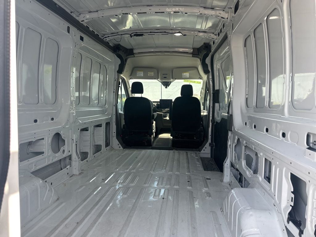 2023 Ford E-Transit-350 Base