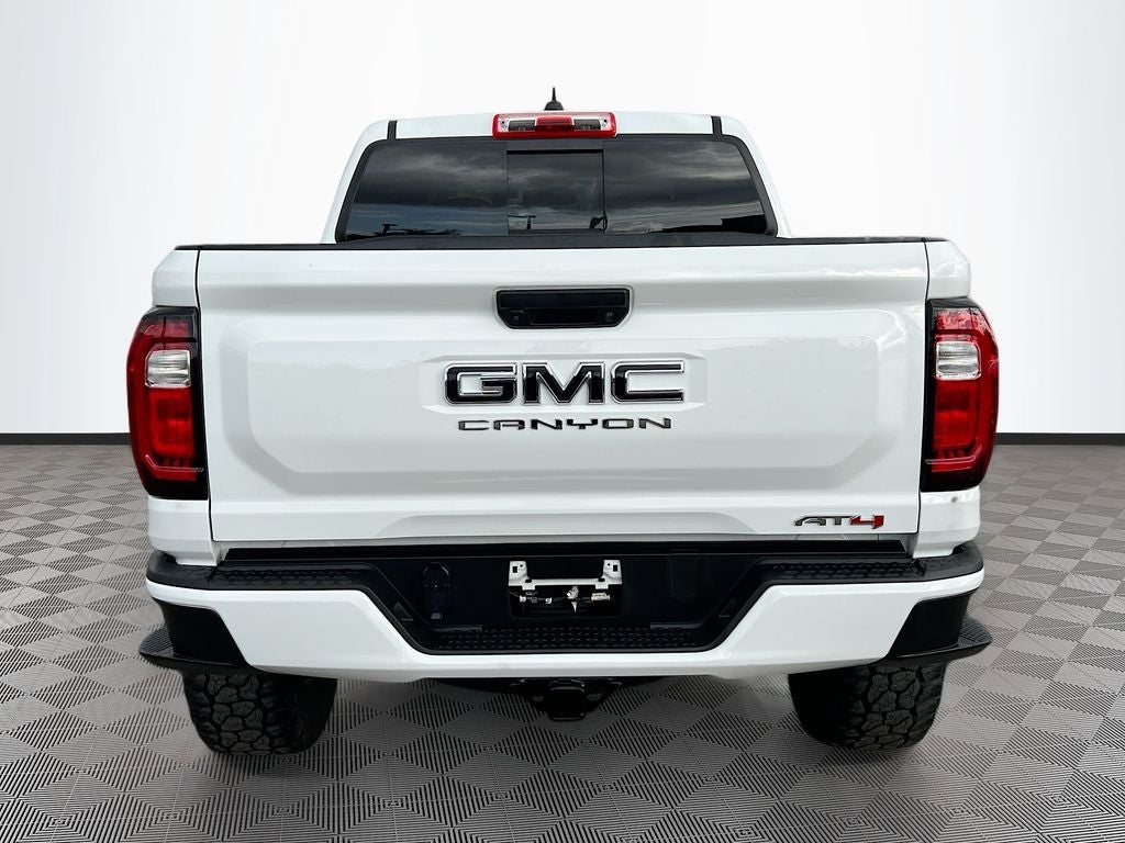2023 GMC Canyon AT4