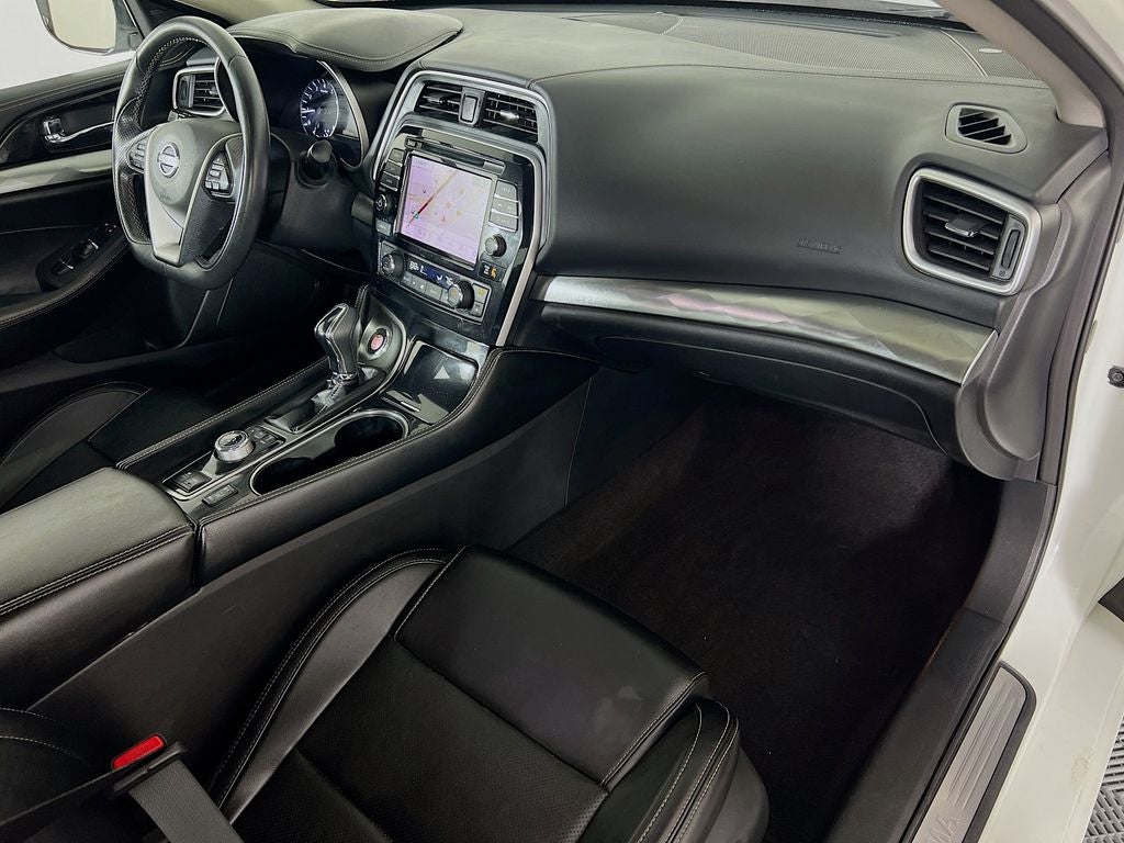 2023 Nissan Maxima SV