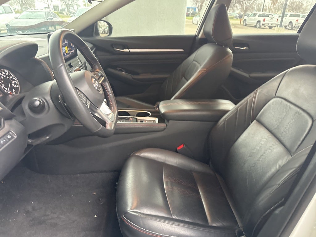2023 Nissan Altima 2.0 SR