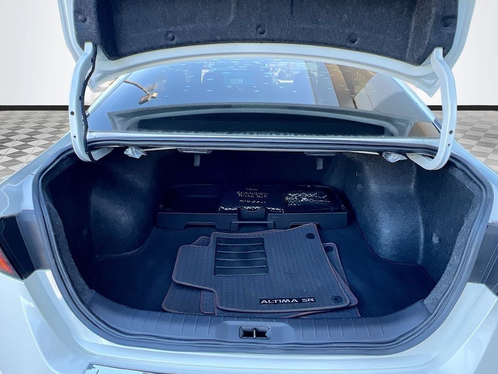 2023 Nissan Altima 2.0 SR