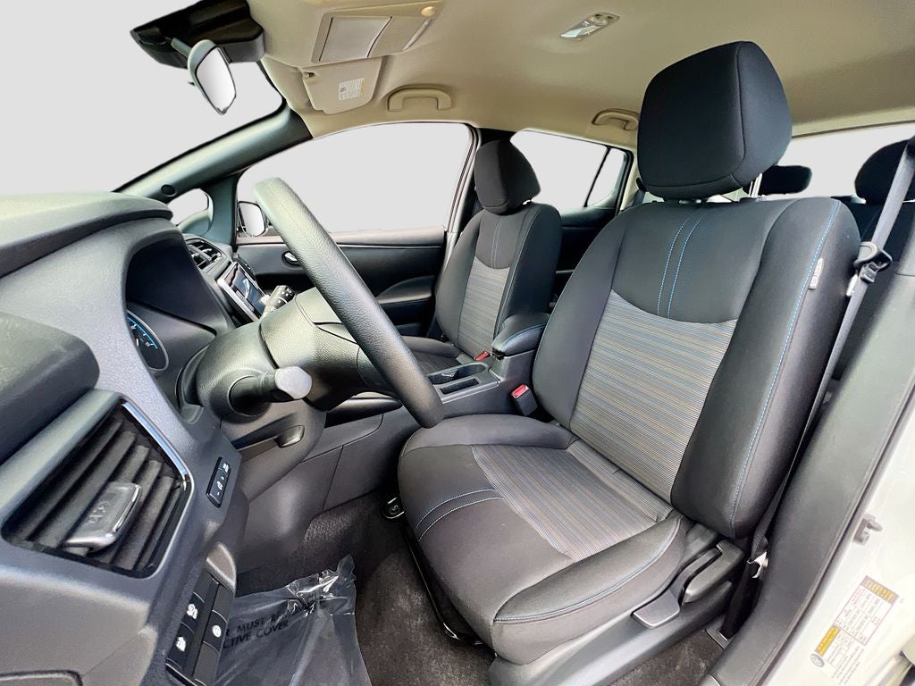 2025 Nissan Leaf S