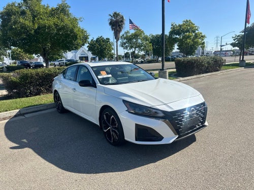 2023 Nissan Altima 2.5 SR