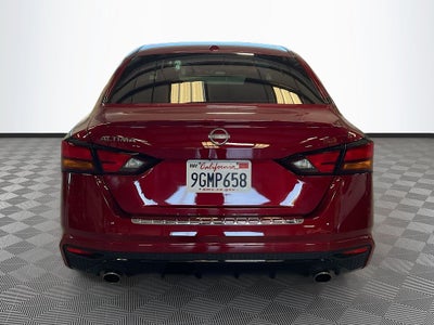 2023 Nissan Altima 2.5 SR