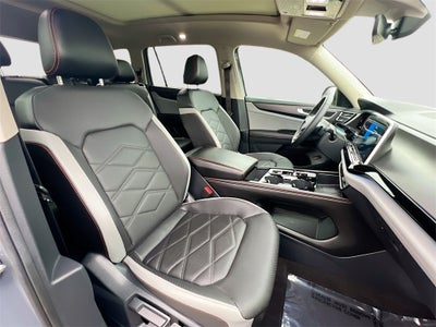 2024 Volkswagen Atlas 2.0T Peak Edition SE w/Technology