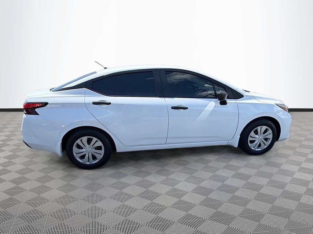 2024 Nissan Versa 1.6 S