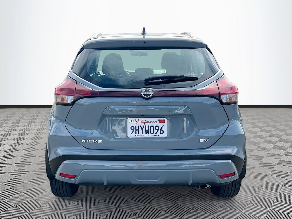 2023 Nissan Kicks SV