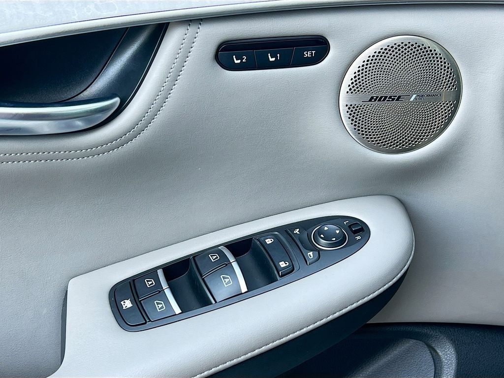2023 INFINITI QX50 Sensory