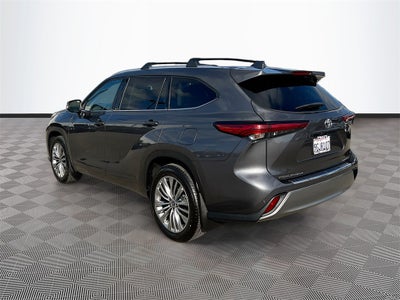 2023 Toyota Highlander Platinum