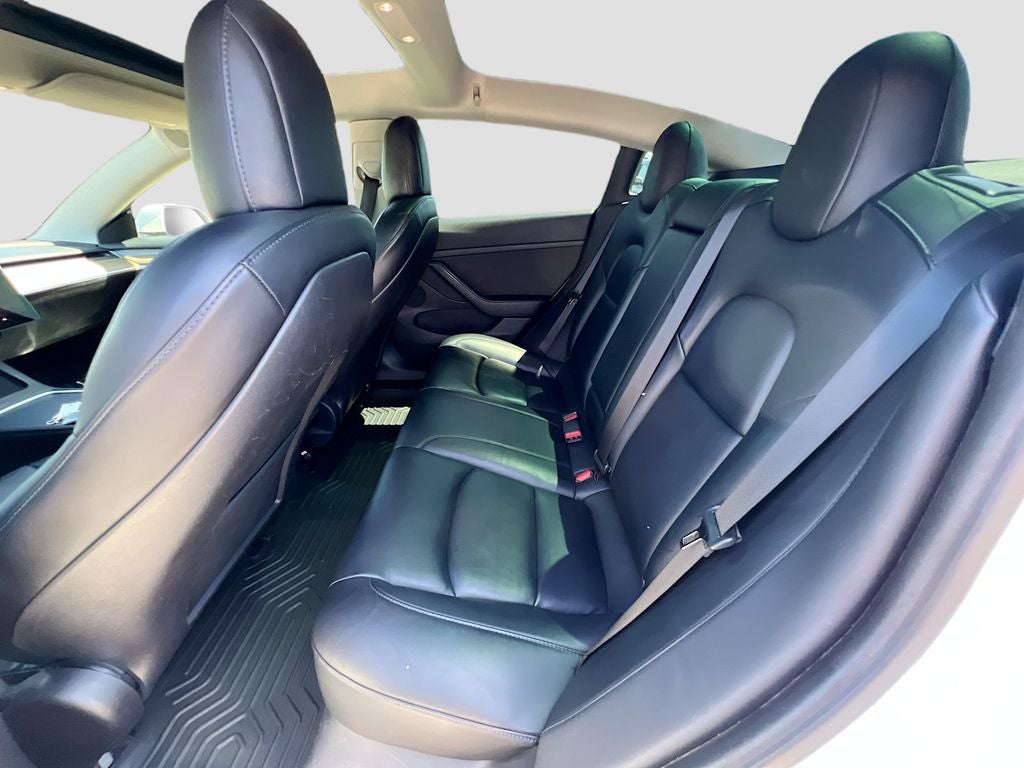 2022 Tesla Model 3 Base