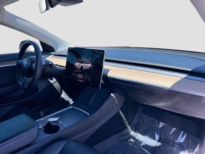 2022 Tesla Model 3 Base