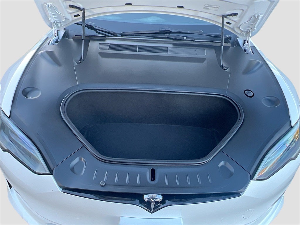 2022 Tesla Model S Base