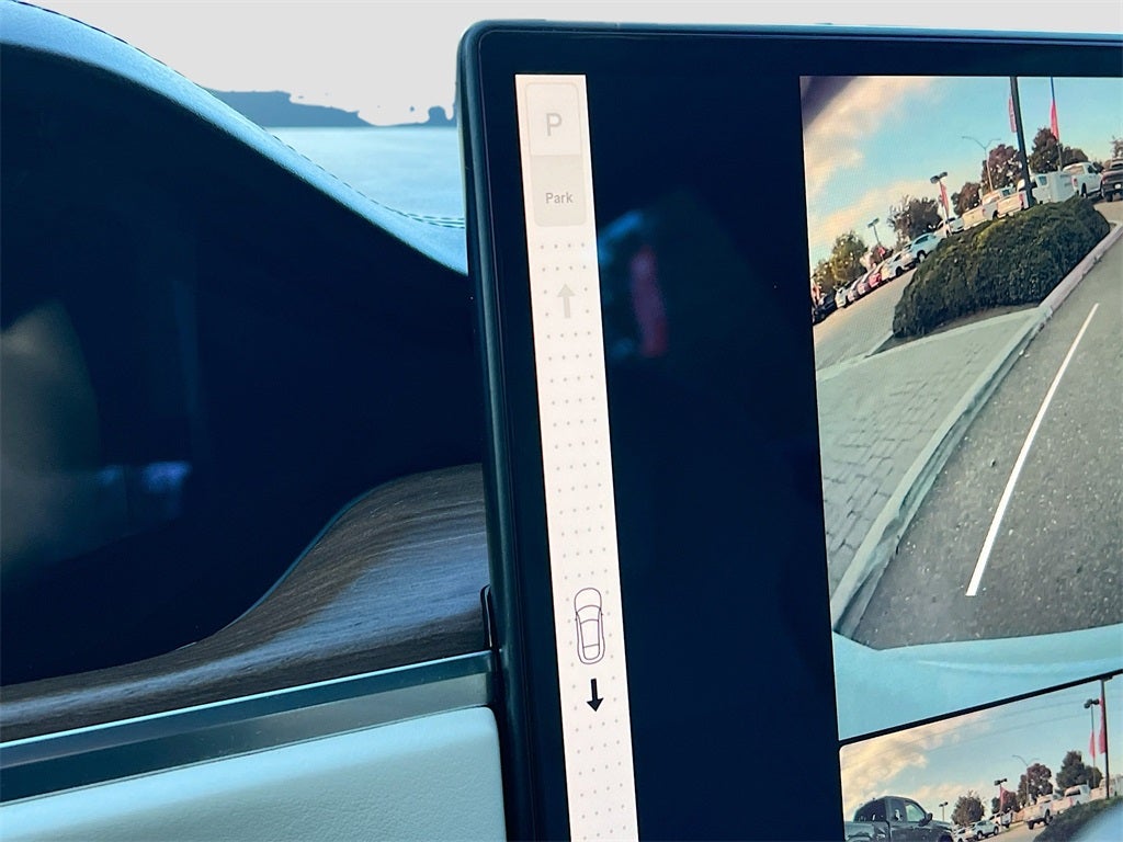 2022 Tesla Model S Base