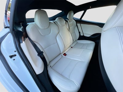 2022 Tesla Model S Base