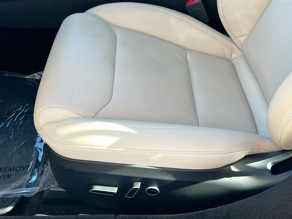 2022 Tesla Model S Base