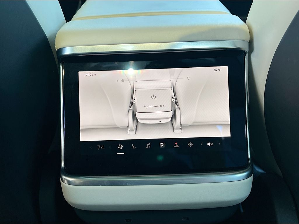 2022 Tesla Model S Base