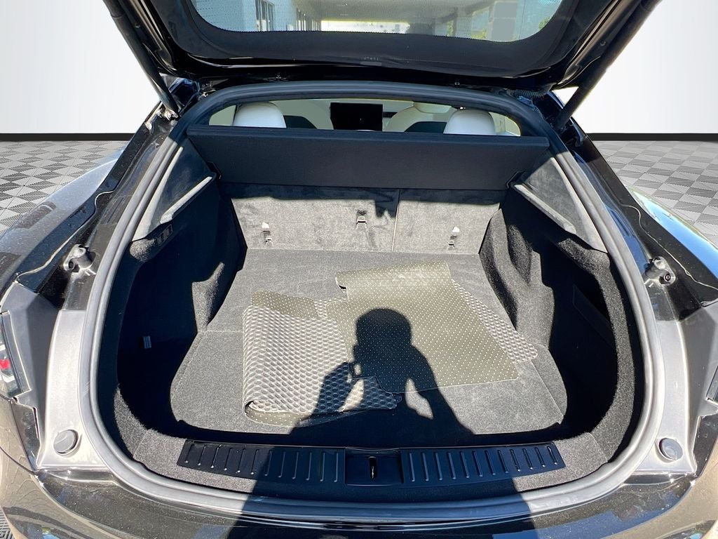 2022 Tesla Model S Base