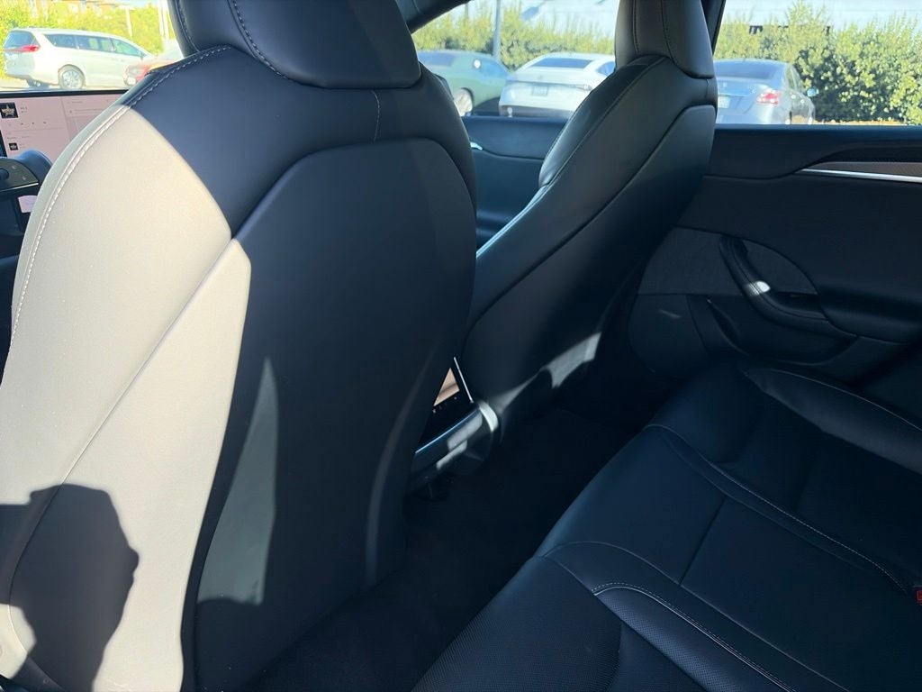 2022 Tesla Model S Plaid