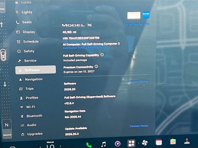 2022 Tesla Model X Base