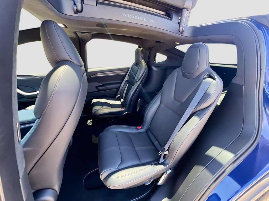 2022 Tesla Model X Base