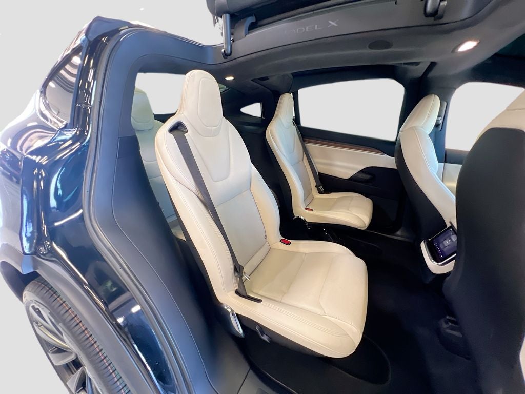 2022 Tesla Model X Base