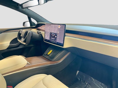 2022 Tesla Model X Base