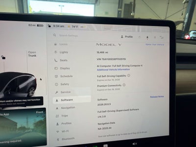 2023 Tesla Model Y Standard Range