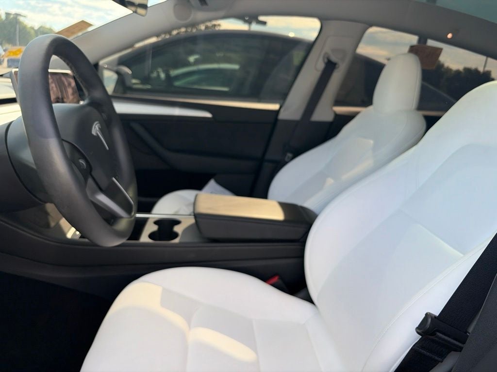 2025 Tesla Model Y Long Range
