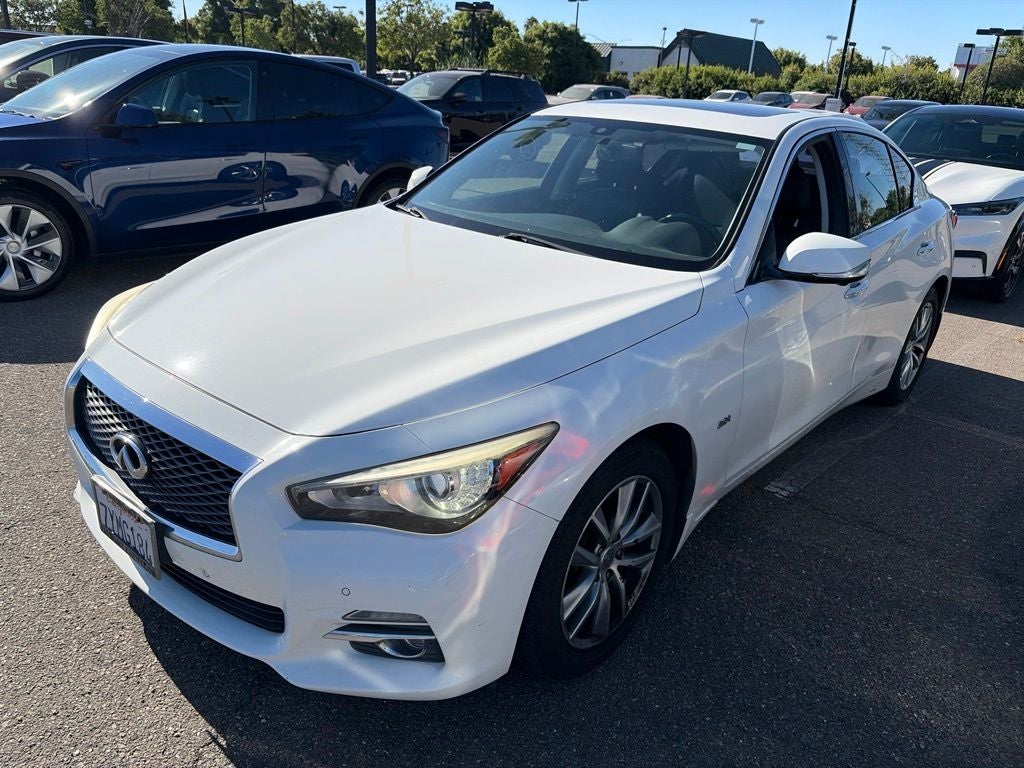 2017 INFINITI Q50 2.0t Premium