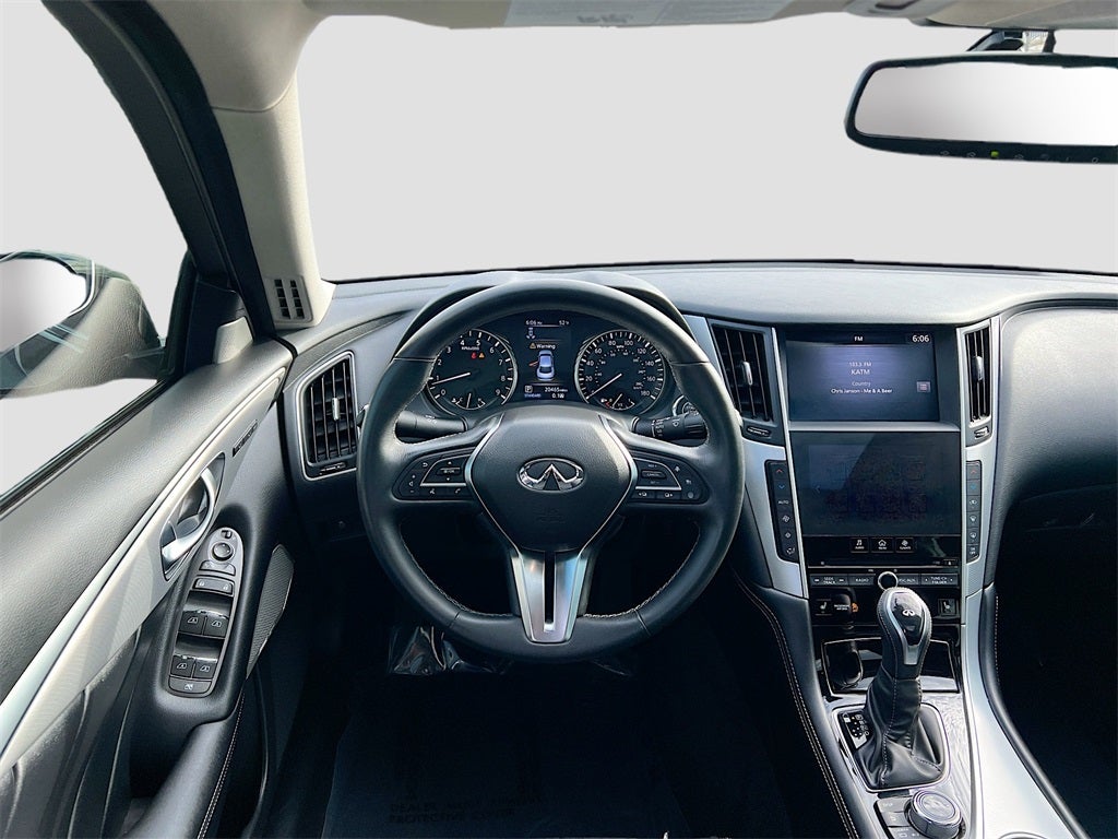 2023 INFINITI Q50 LUXE