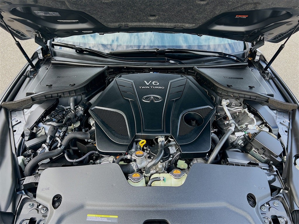 2023 INFINITI Q50 LUXE