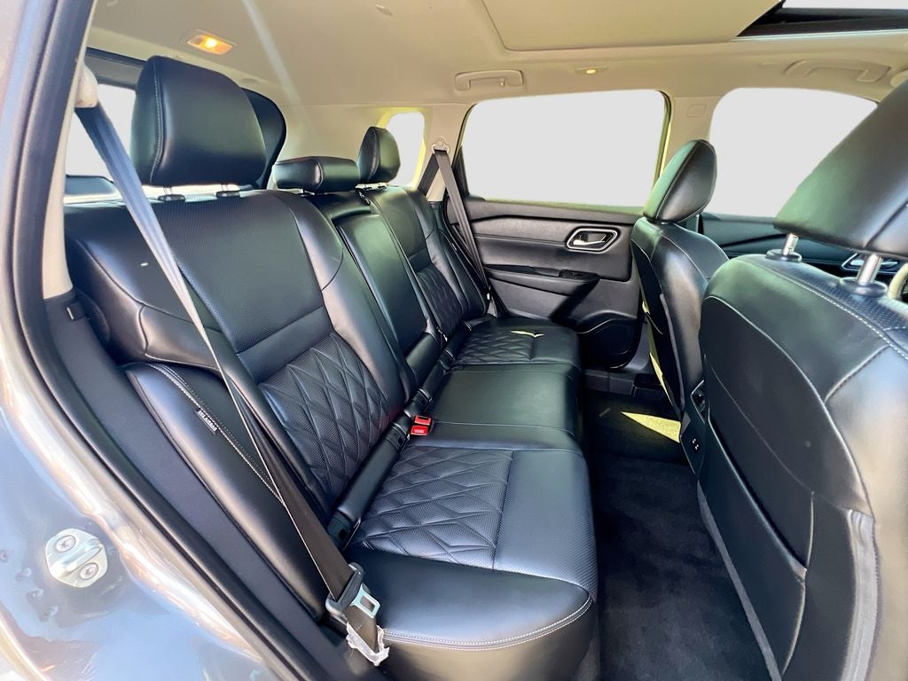 2025 Nissan Rogue Platinum