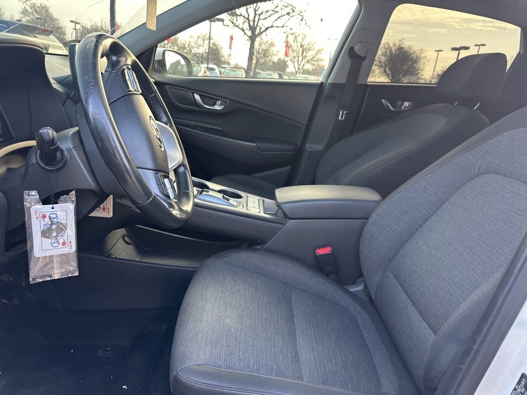 2022 Hyundai Kona Electric SEL