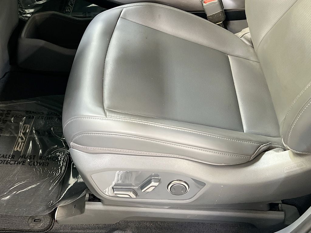 2024 Kia EV9 Light