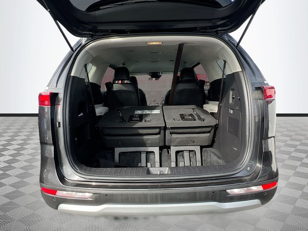 2024 Kia Carnival LX