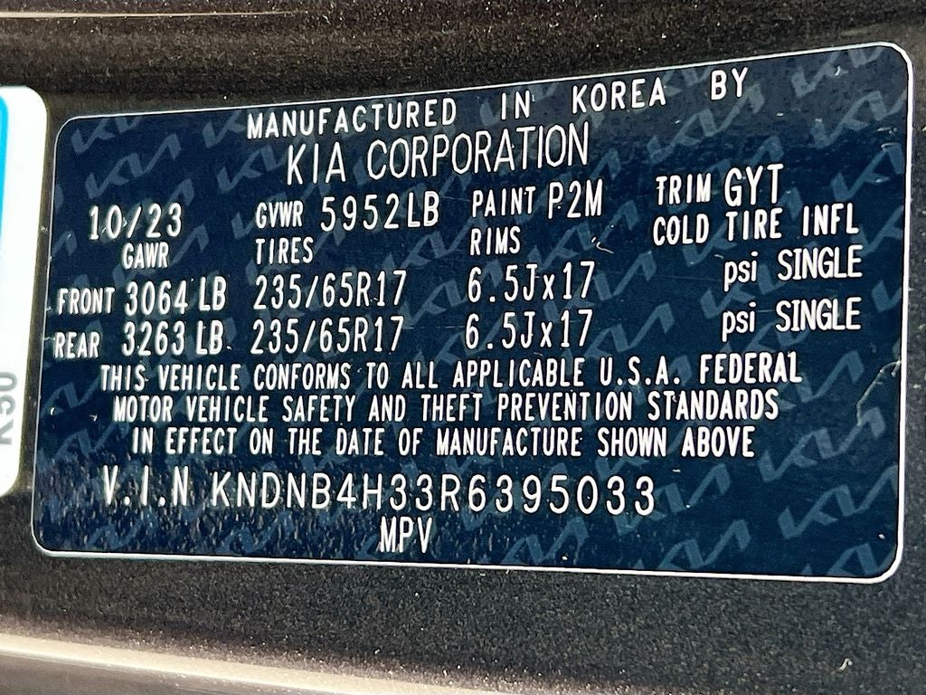 2024 Kia Carnival LX