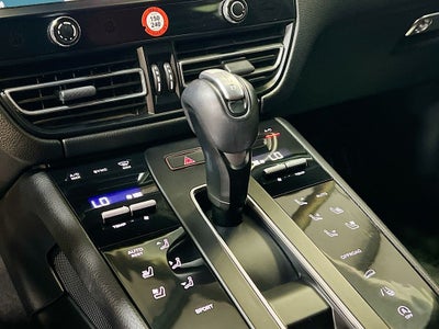 2024 Porsche Macan Base