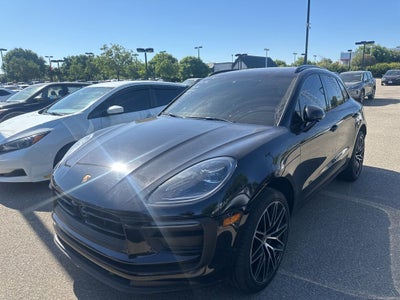 2024 Porsche Macan Base
