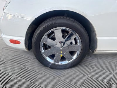 2002 Ford Thunderbird Base