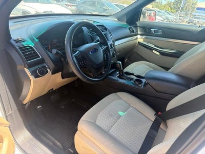 2017 Ford Explorer Base