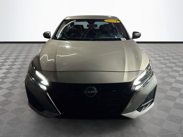 Used 2024 Nissan Altima SV with VIN 1N4BL4DV8RN375623 for sale in Merced, CA