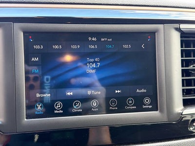 2020 Chrysler Voyager L