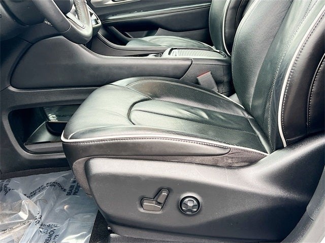 2022 Chrysler Pacifica Hybrid Limited