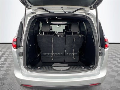 2022 Chrysler Pacifica Hybrid Limited