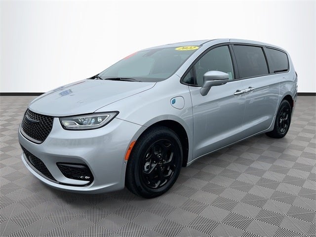 2022 Chrysler Pacifica Hybrid Limited