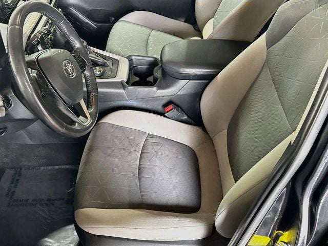 2020 Toyota RAV4 Hybrid XLE