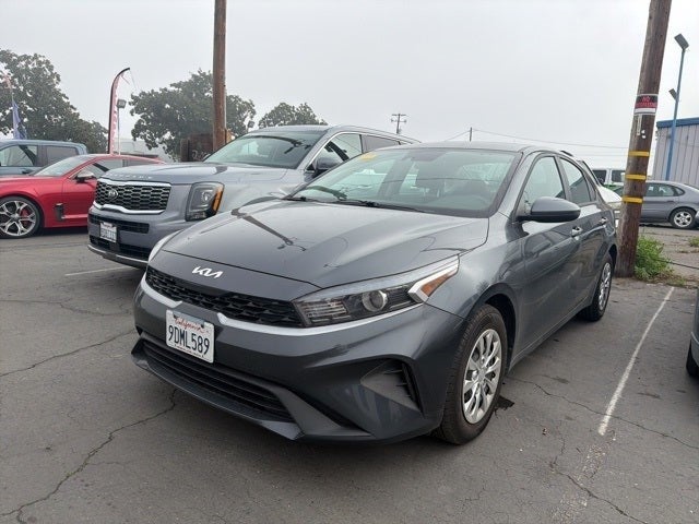 2023 Kia Forte LX