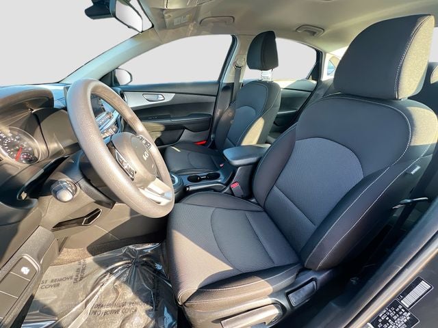 2023 Kia Forte LX