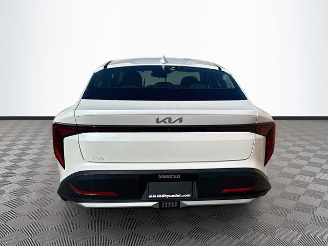 2026 Kia K4 LX