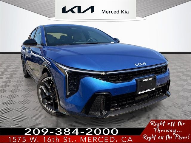2026 Kia K4 GT-Line AT's photo
